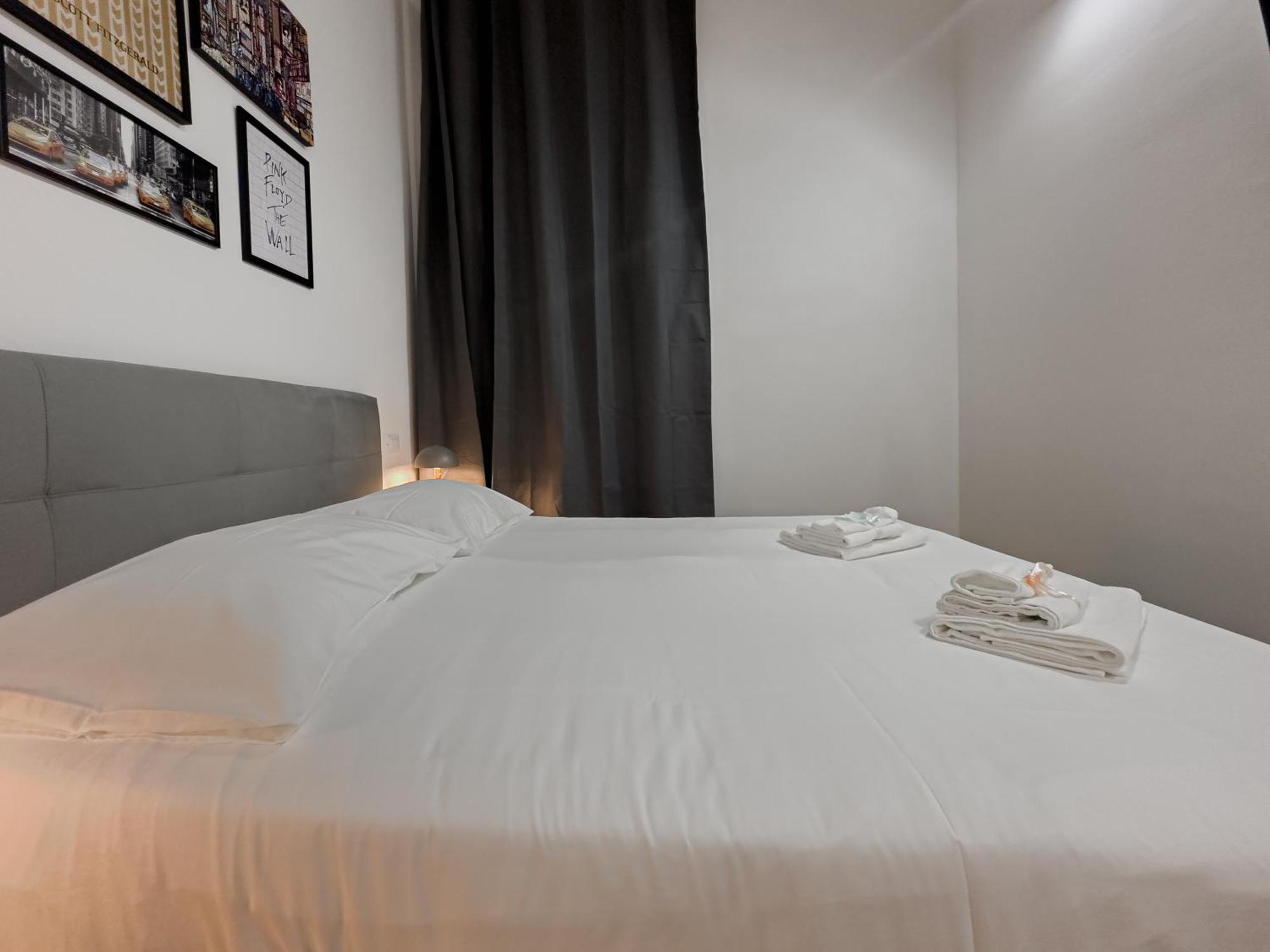Realkasa Galliera Home & Suites Bologna Ngoại thất bức ảnh