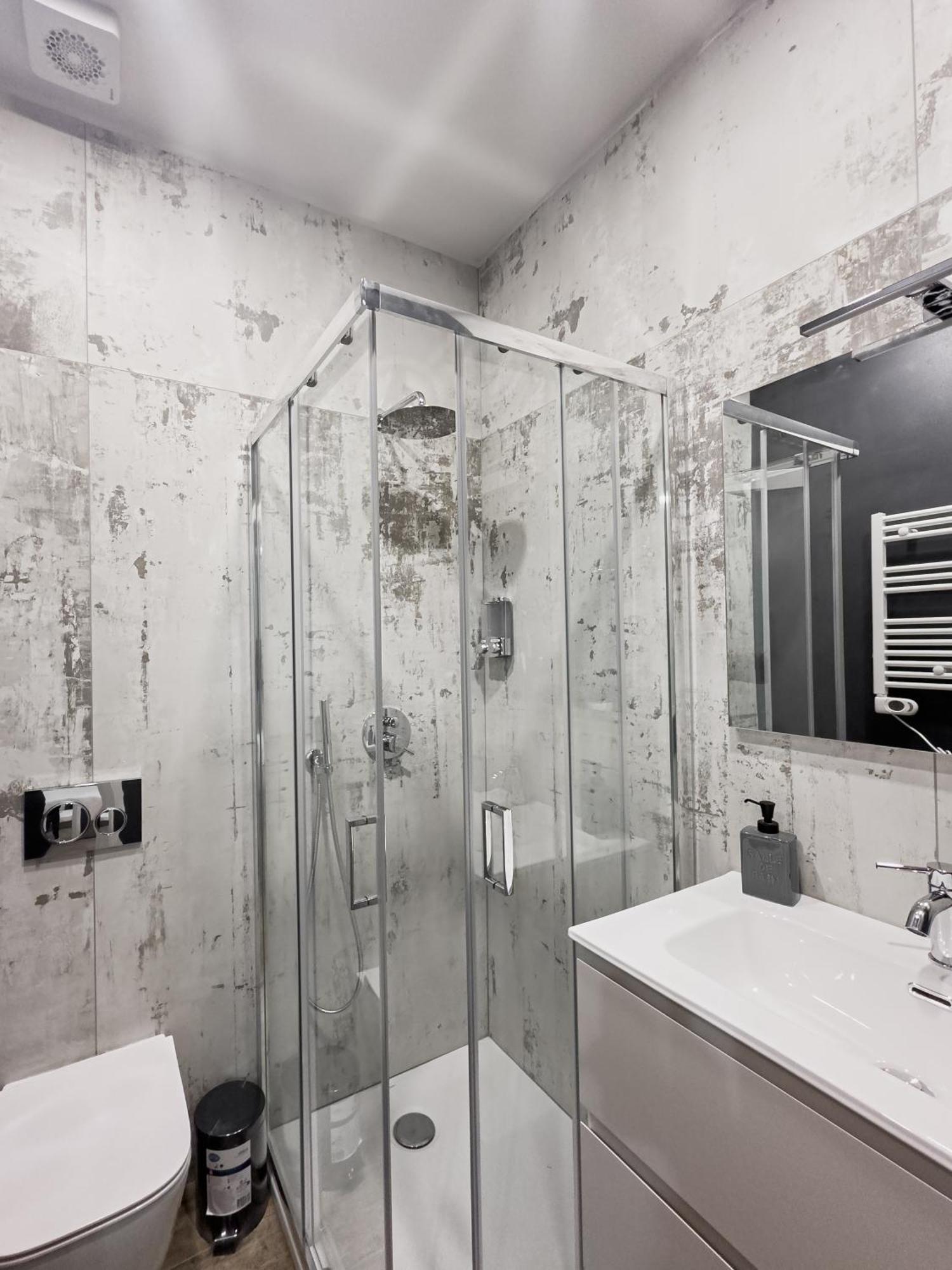 Realkasa Galliera Home & Suites Bologna Ngoại thất bức ảnh