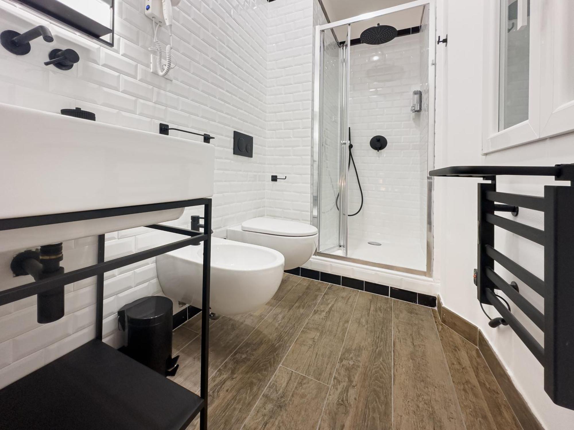 Realkasa Galliera Home & Suites Bologna Ngoại thất bức ảnh
