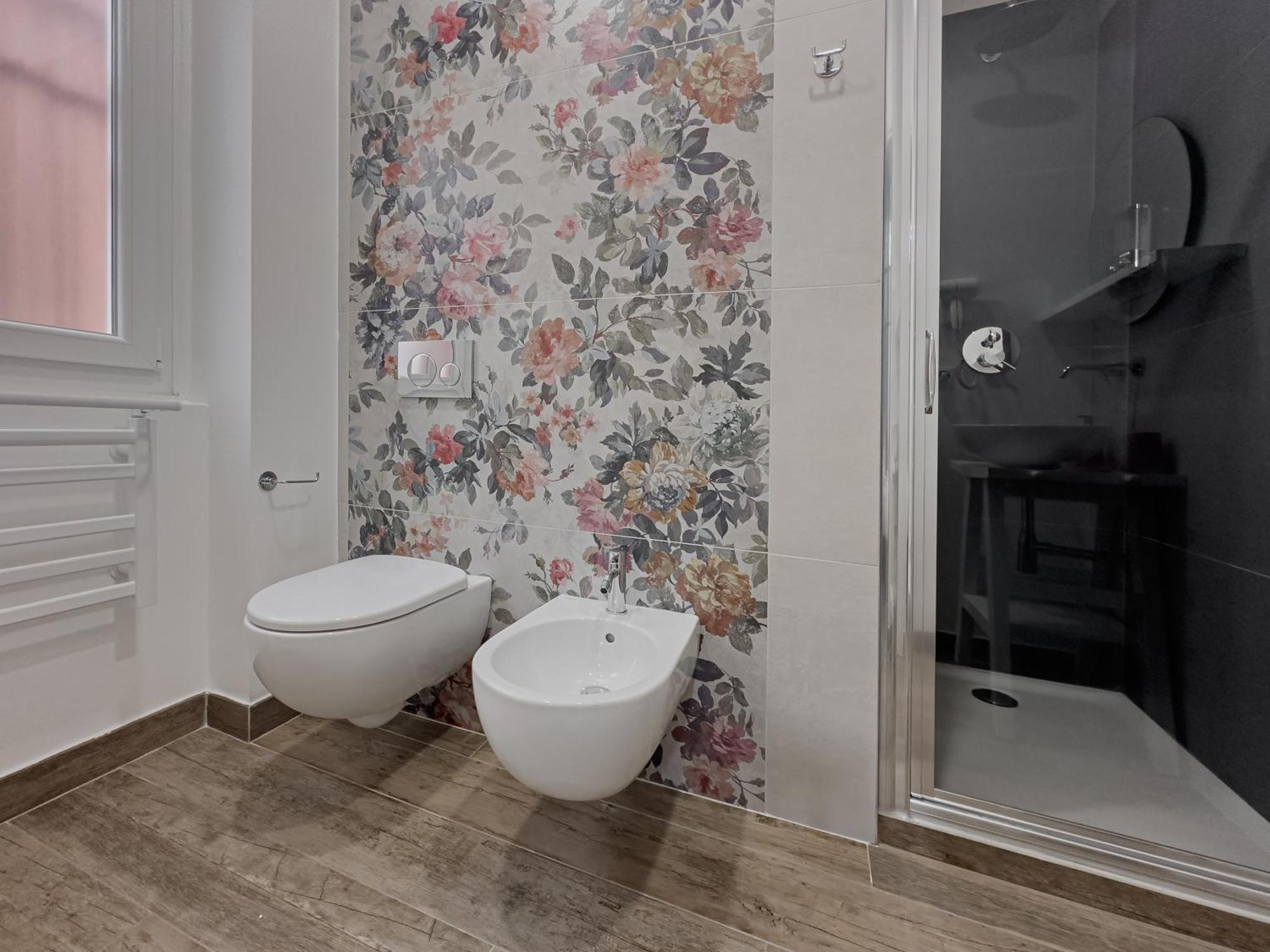 Realkasa Galliera Home & Suites Bologna Ngoại thất bức ảnh