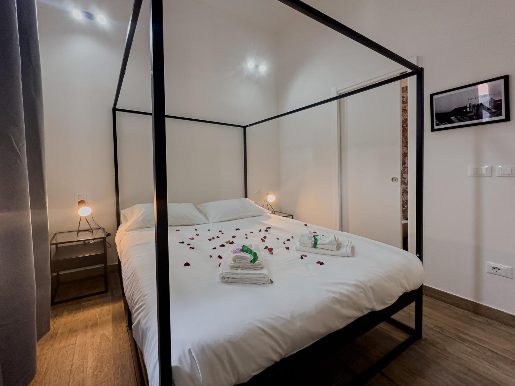 Realkasa Galliera Home & Suites Bologna Ngoại thất bức ảnh